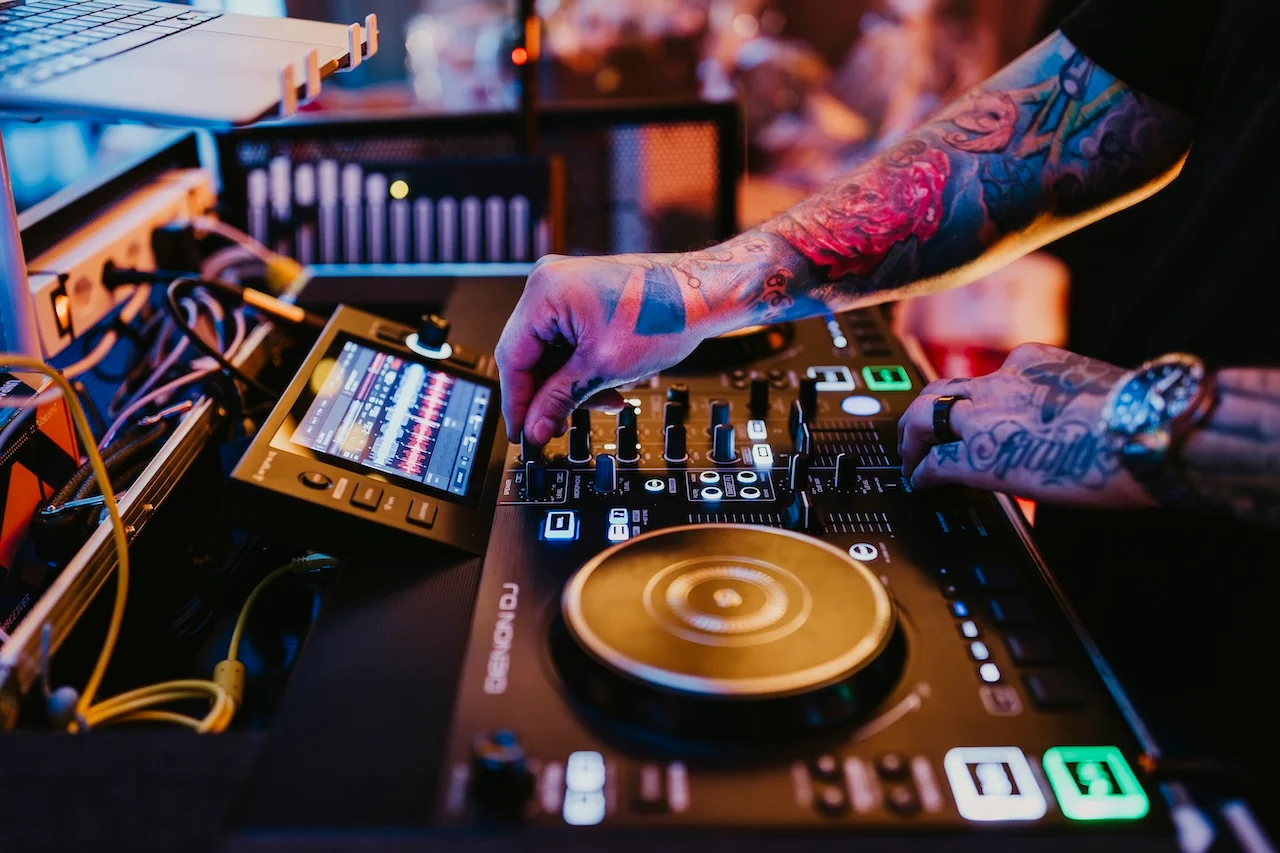 DJ Tomahawk auf der DJ-Party